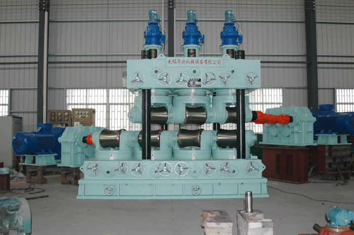 14機架三輥減徑機萬(wàn)向軸(鋼管矯直機) 14機架三輥減徑機萬(wàn)向軸(鋼管矯直機)