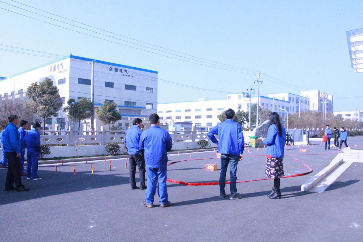 開(kāi)年大吉.jpg 開(kāi)年大吉.jpg